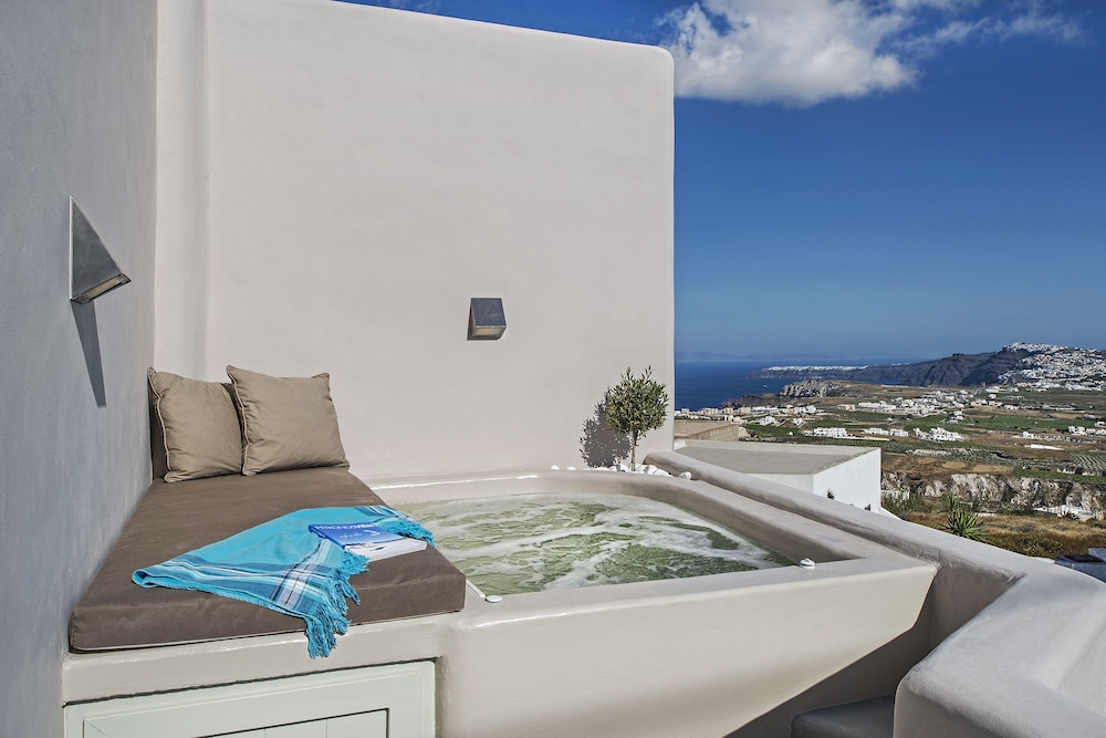 Pyrgos Terrace House 10/23