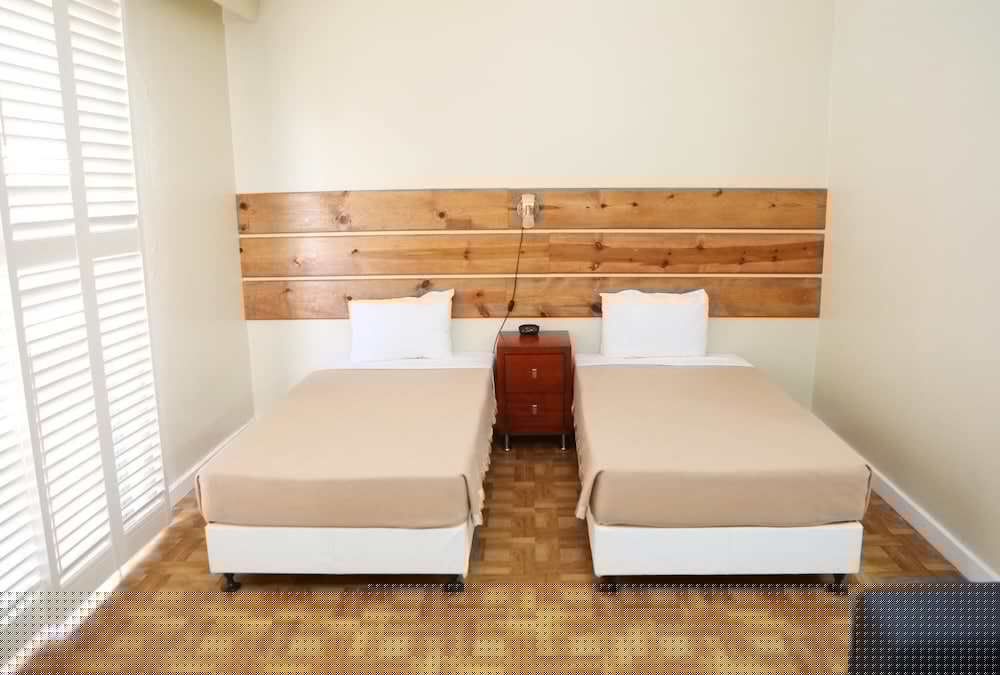 Garden Villa Hotel 15/60