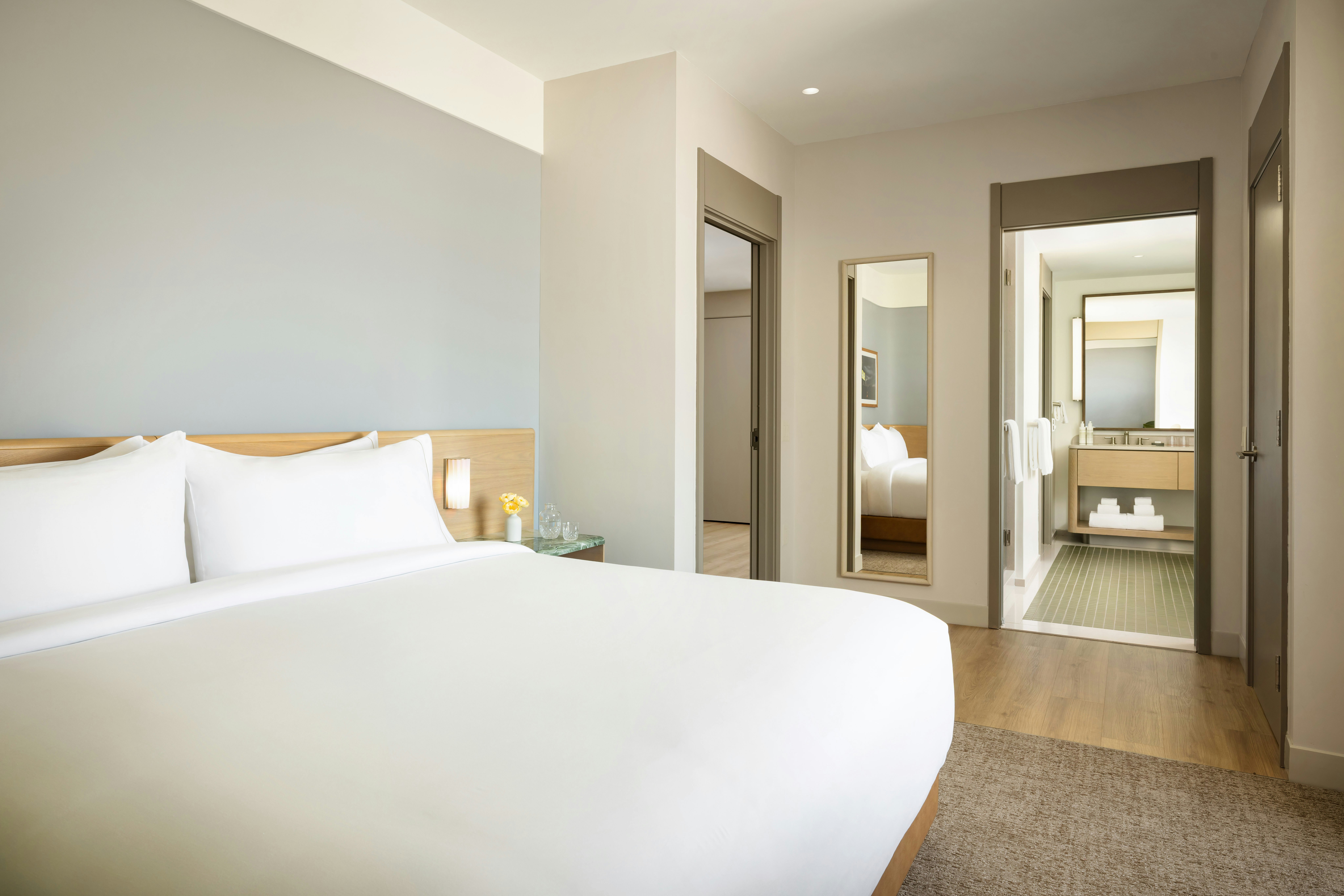 Compass, Suite