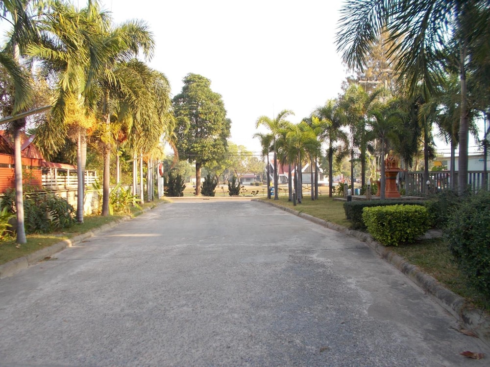 A.P. Garden Hotel 20/48