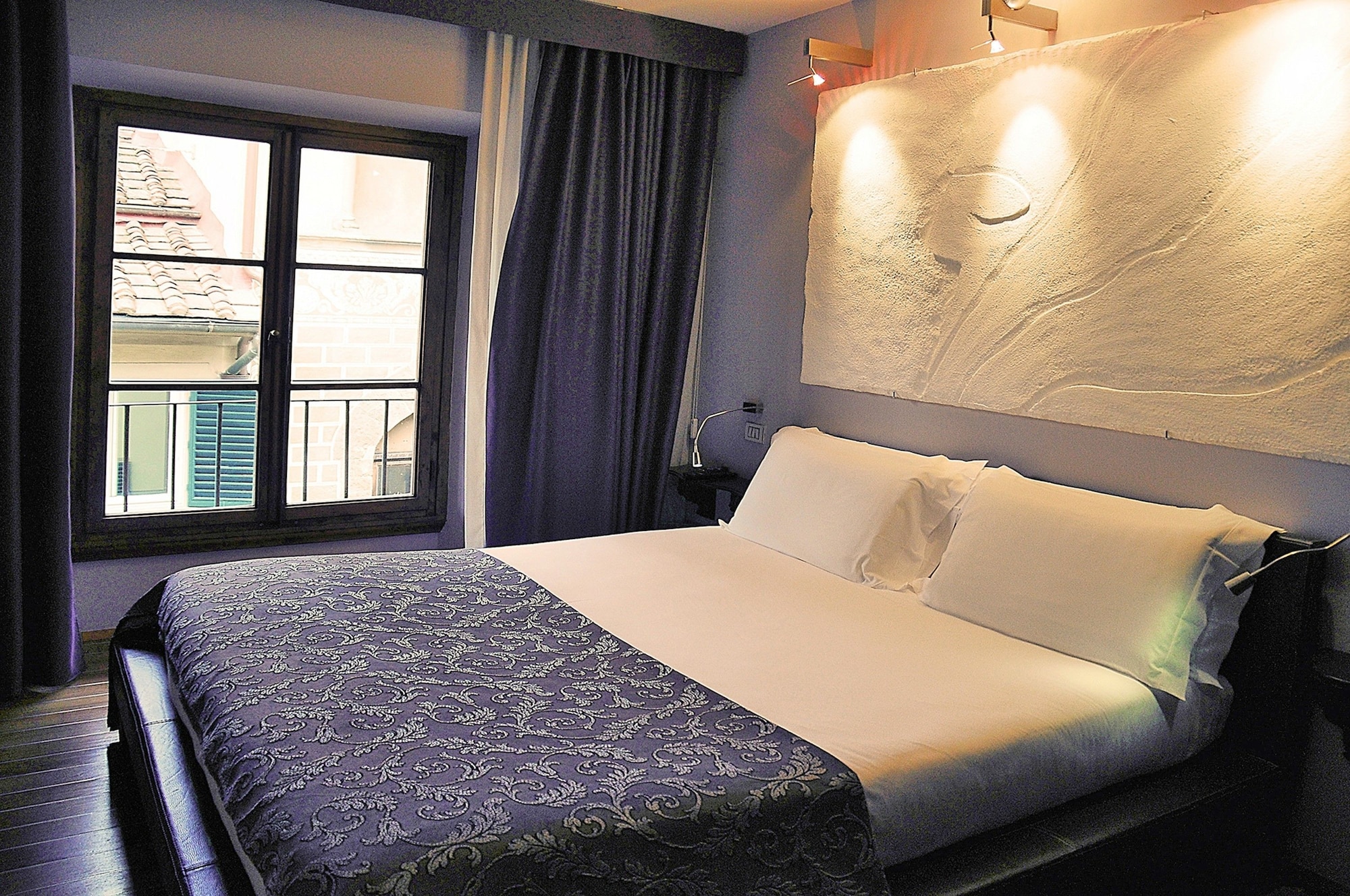 CLASSIC, DOUBLE BED