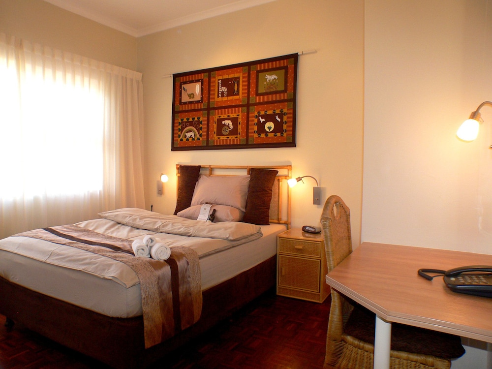 Hajos Lodge and Tours 17/50