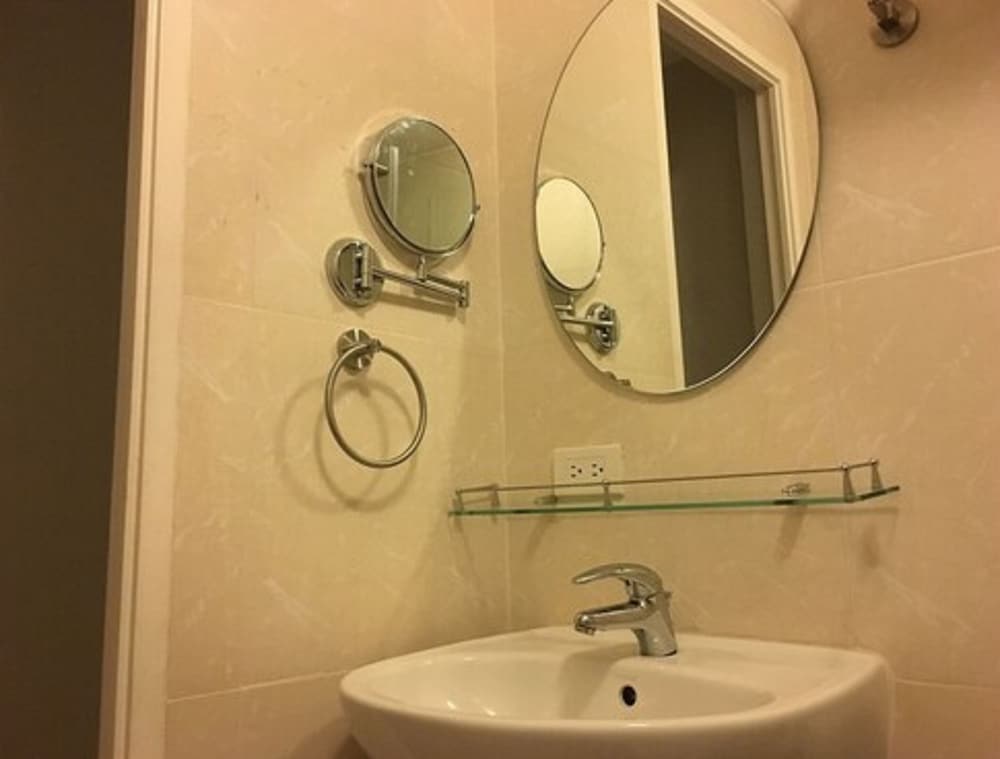 Avant Serviced Suites 50/52