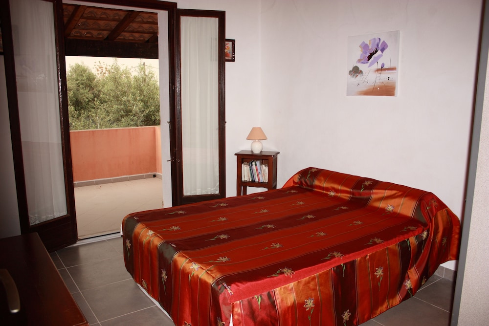 Chambres Dhotes Le Clos Des Oliviers 17/50