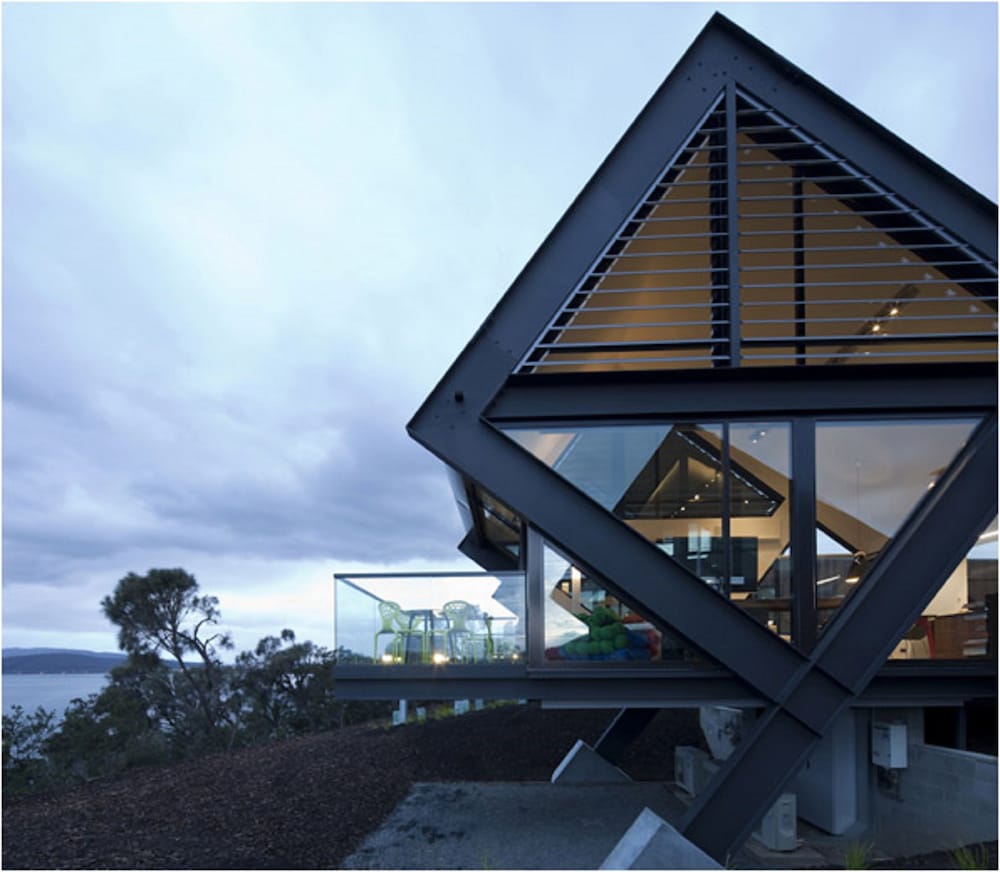 Mona Pavilions 3/50