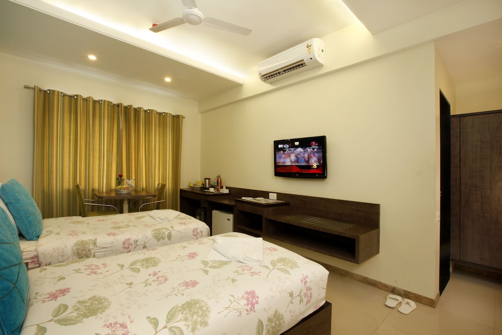 Bizz Tamanna Hotel Hinjawadi Pune 18/44