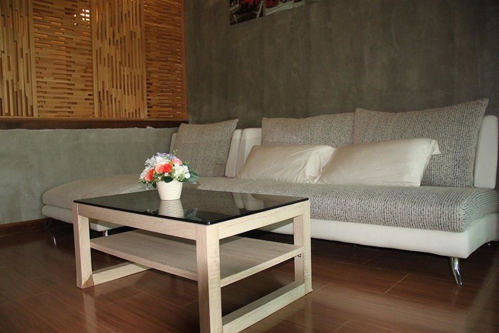 Baan Alisa Bed And Breakfast 7/50
