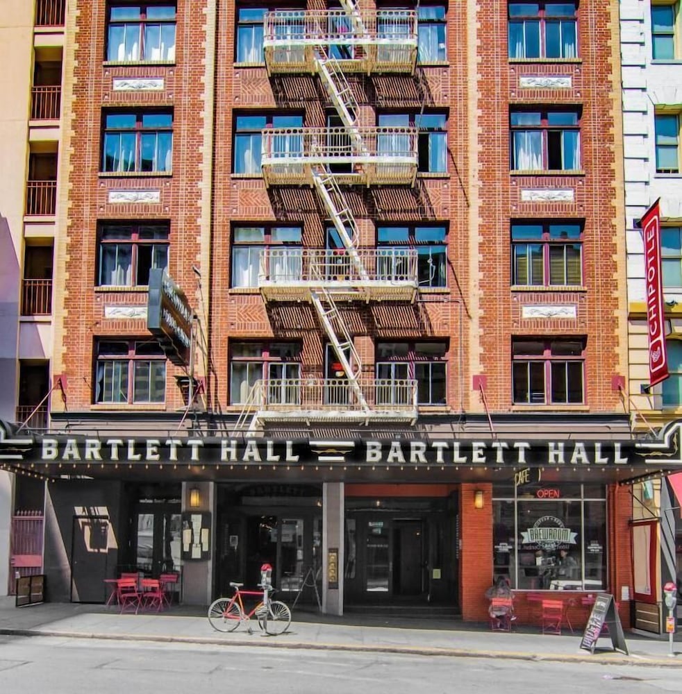 The Bartlett Hotel And Guesthouse 2/22