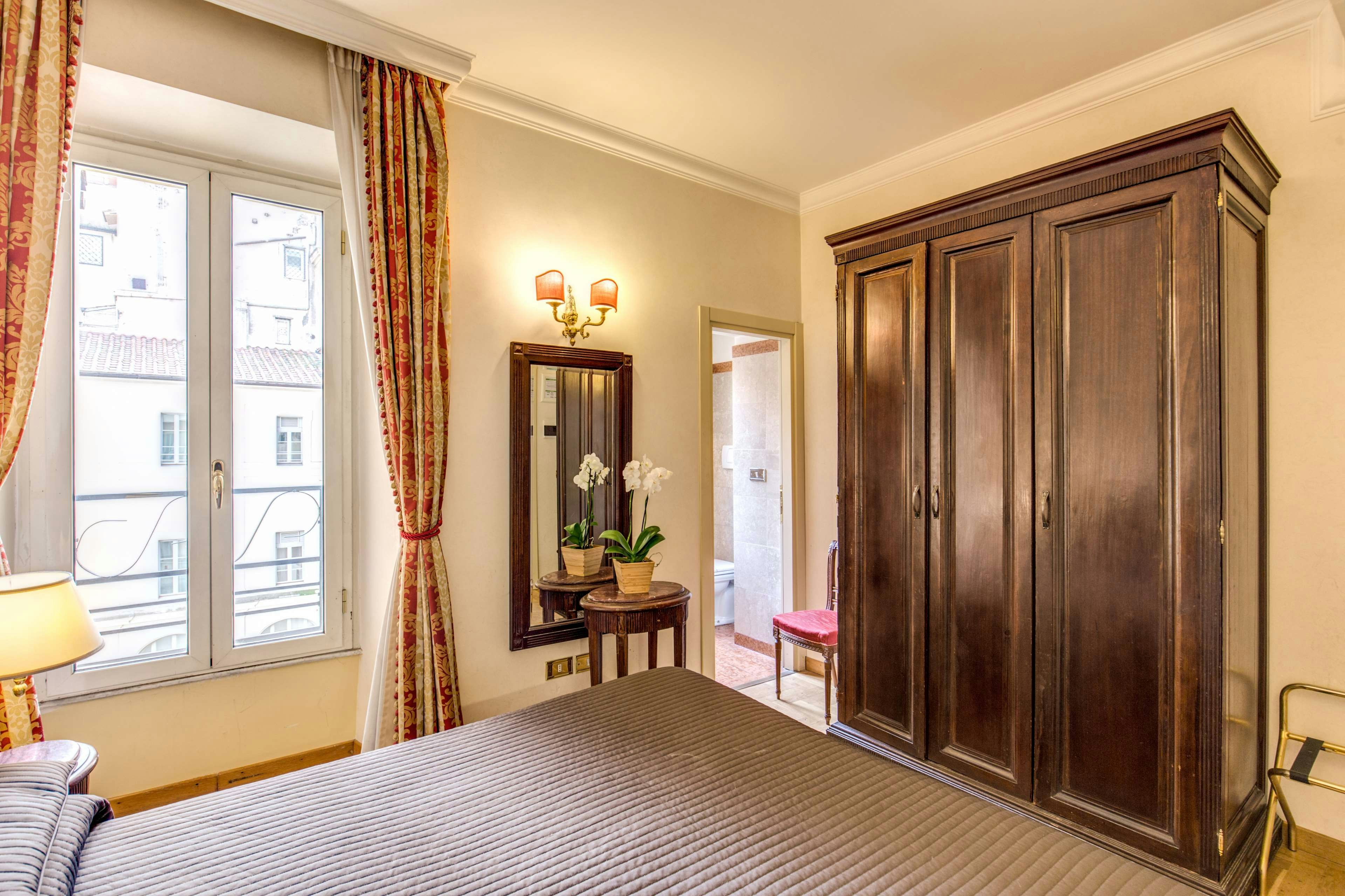 Hotel Cinquantatre 13/29