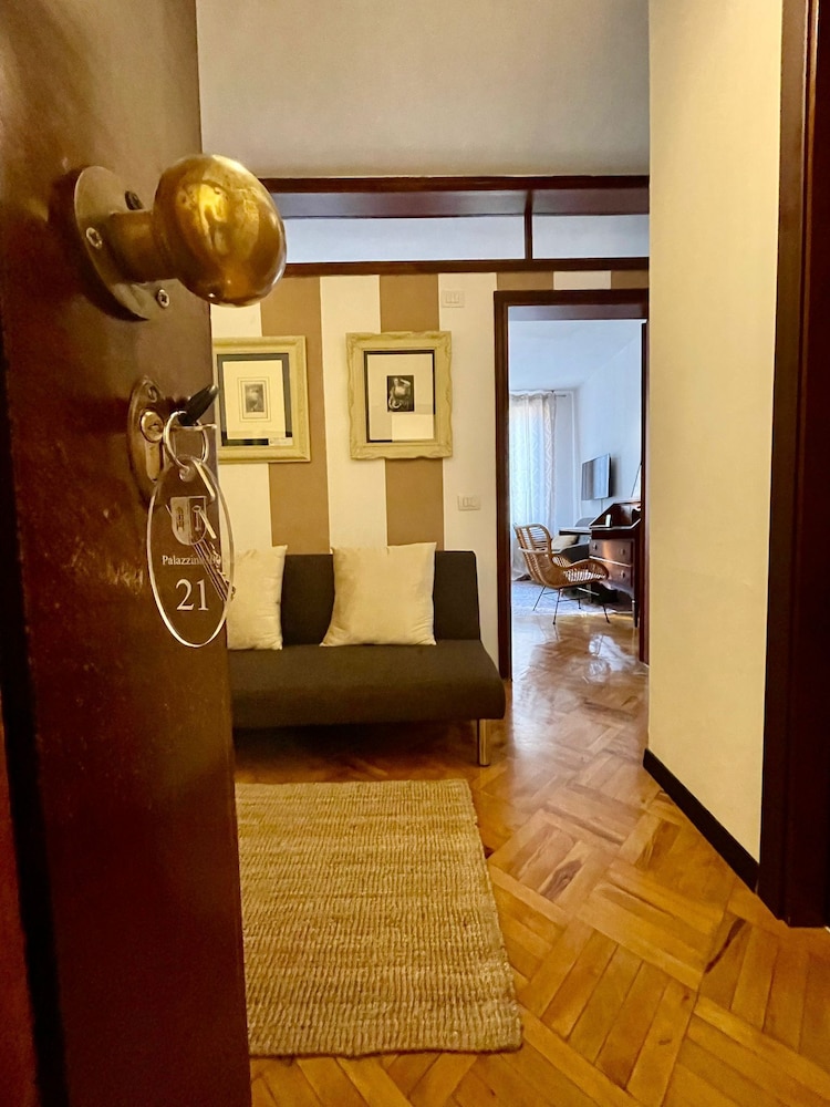 Palazzina300 4/50