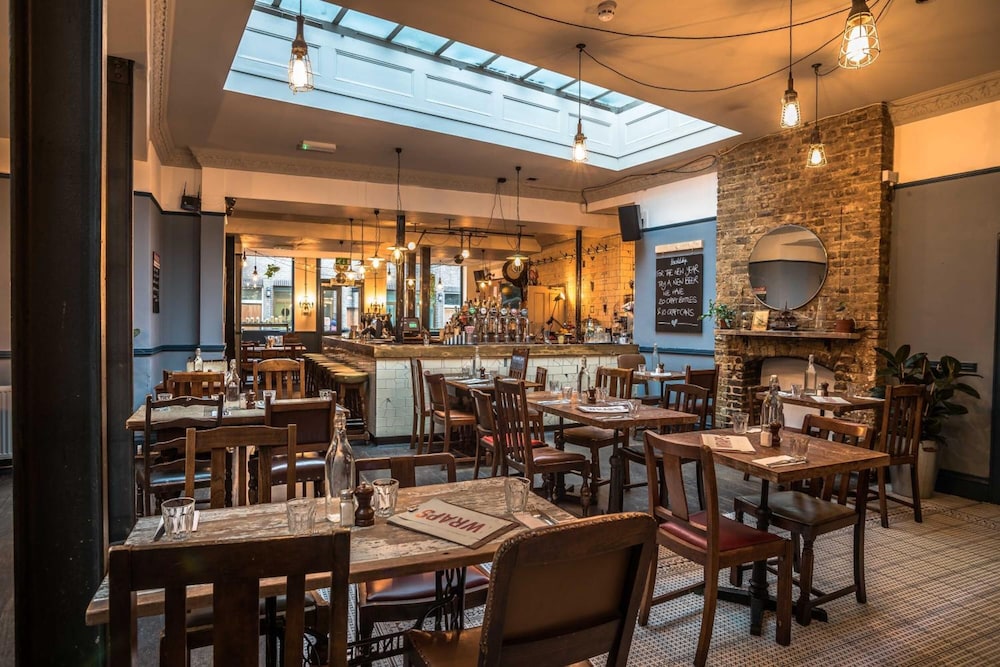 The Old Ship Inn Hackney 39/50