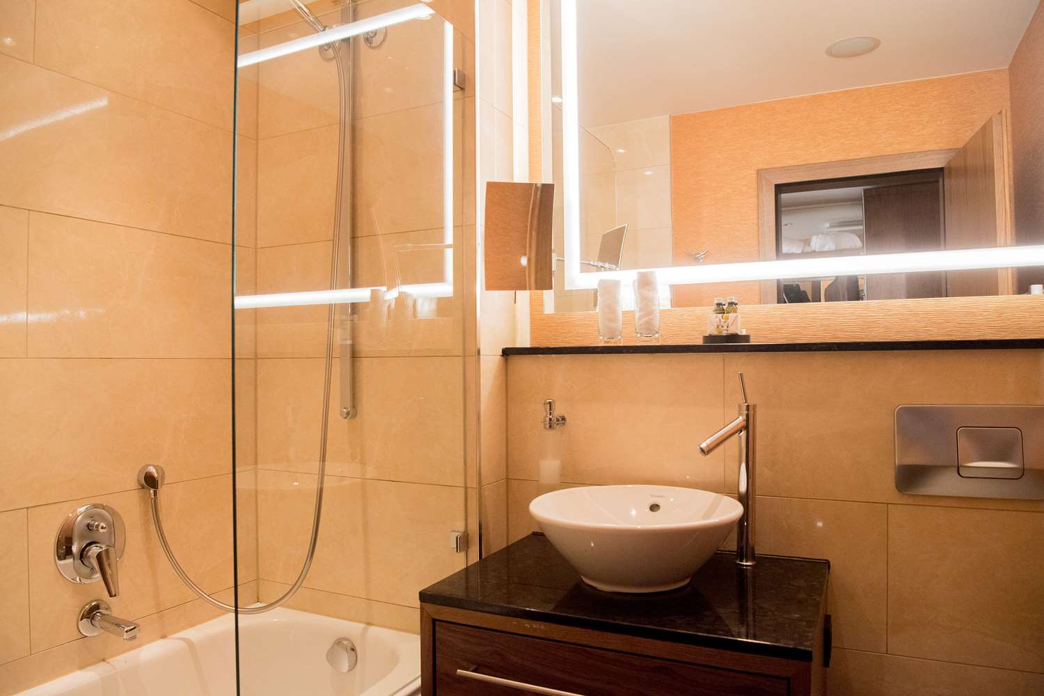 غرفة سوبيريور بسرير مزدوج بشرفة، Atrium Hotel Mainz, WorldHotels Elite 3/3