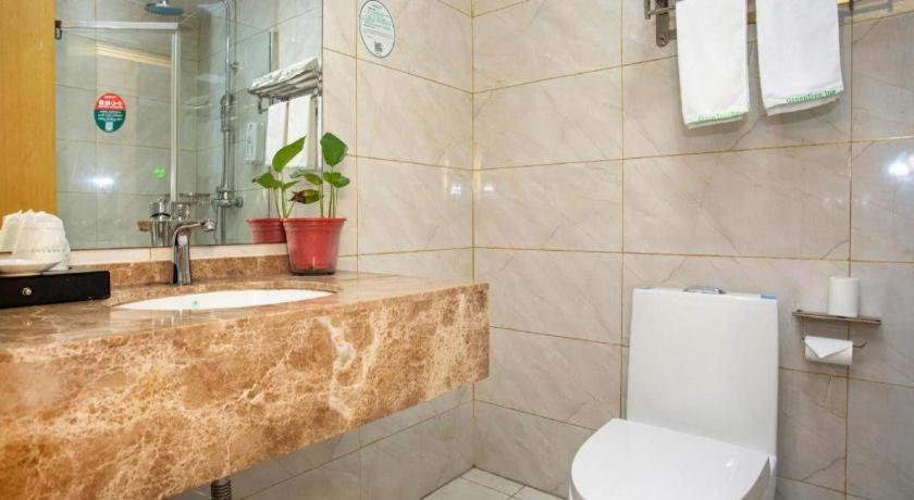 GreenTree Inn Hefei Huaxia International Chabocheng Branch 50/51