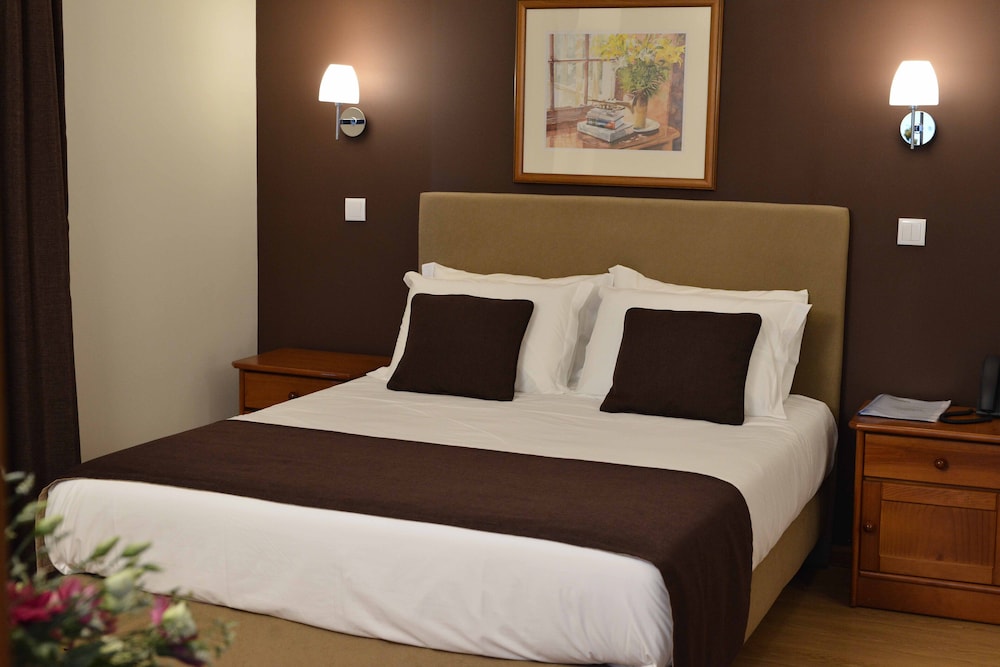 Salgueiro Hotel 9/28