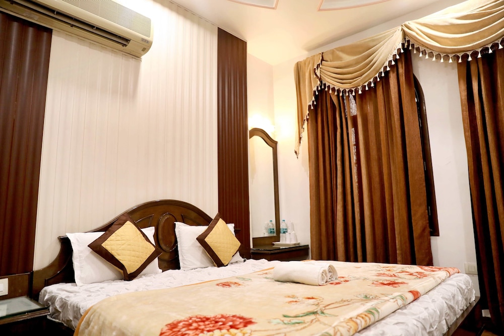 HOTEL HERITAGE INN 44/58