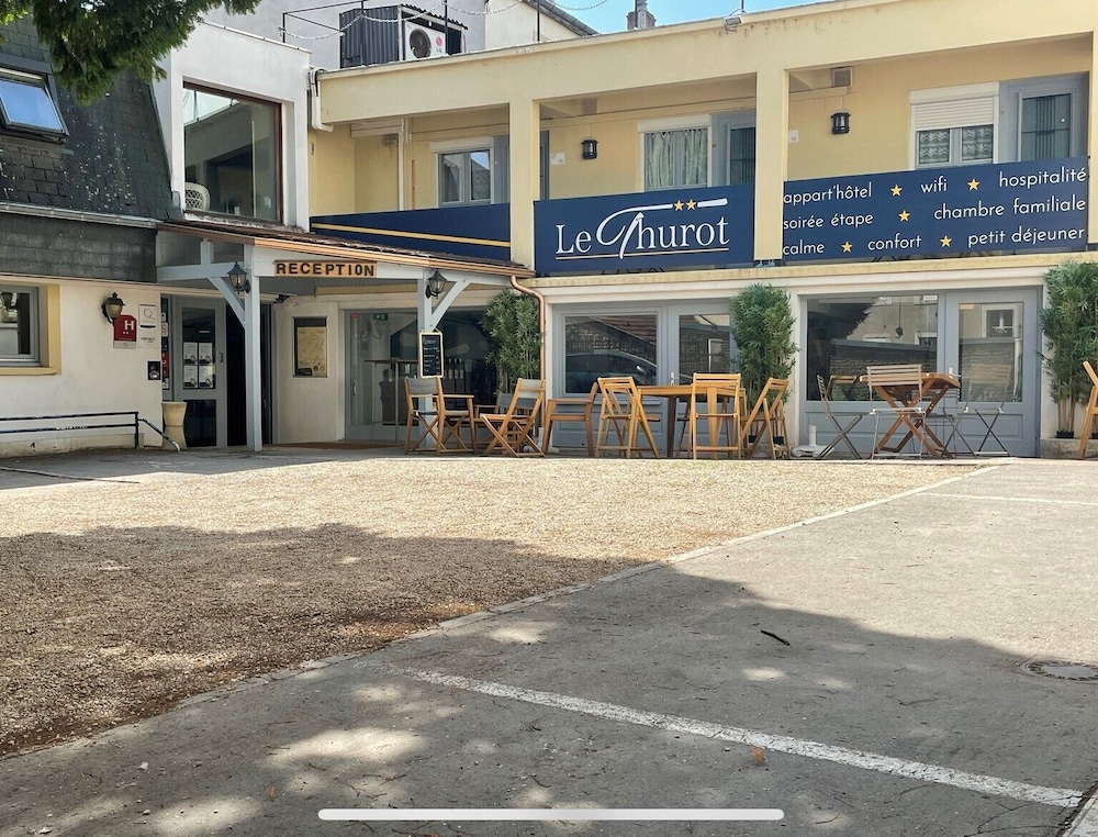 HOTEL LE THUROT 36/50