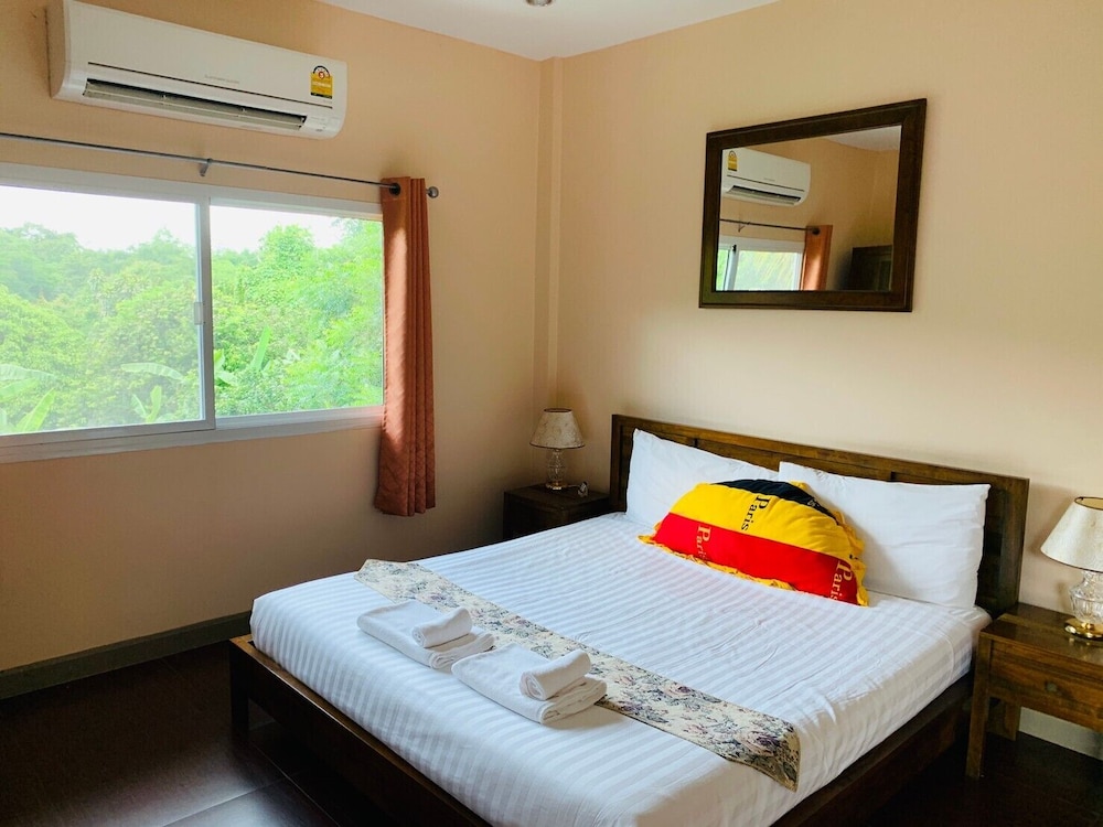 Baan Suan Khun Yaiy Nakhon Nayok 39/71