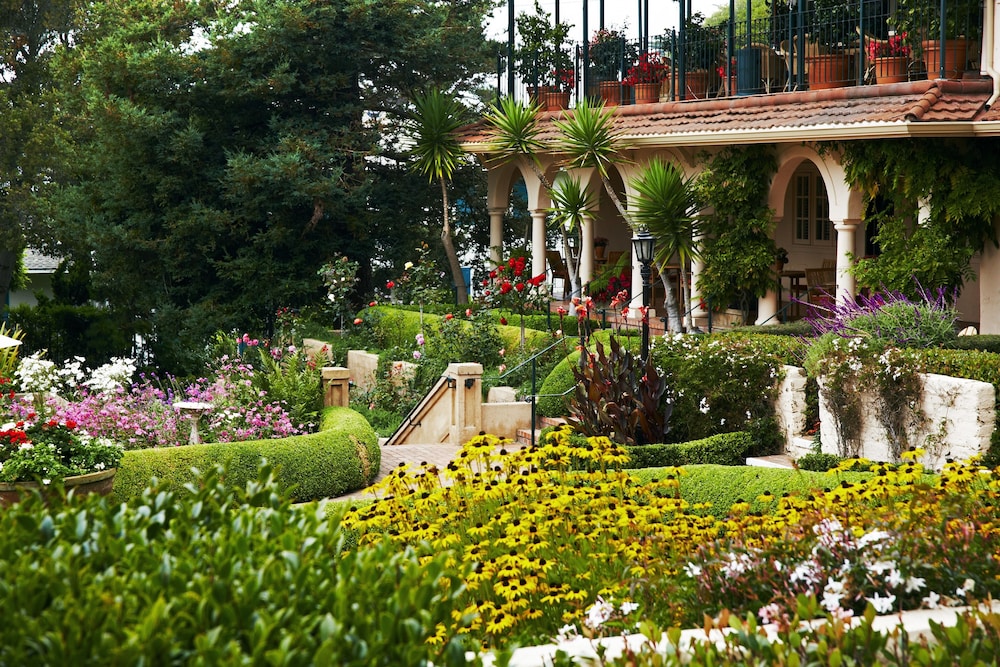 surroundings
