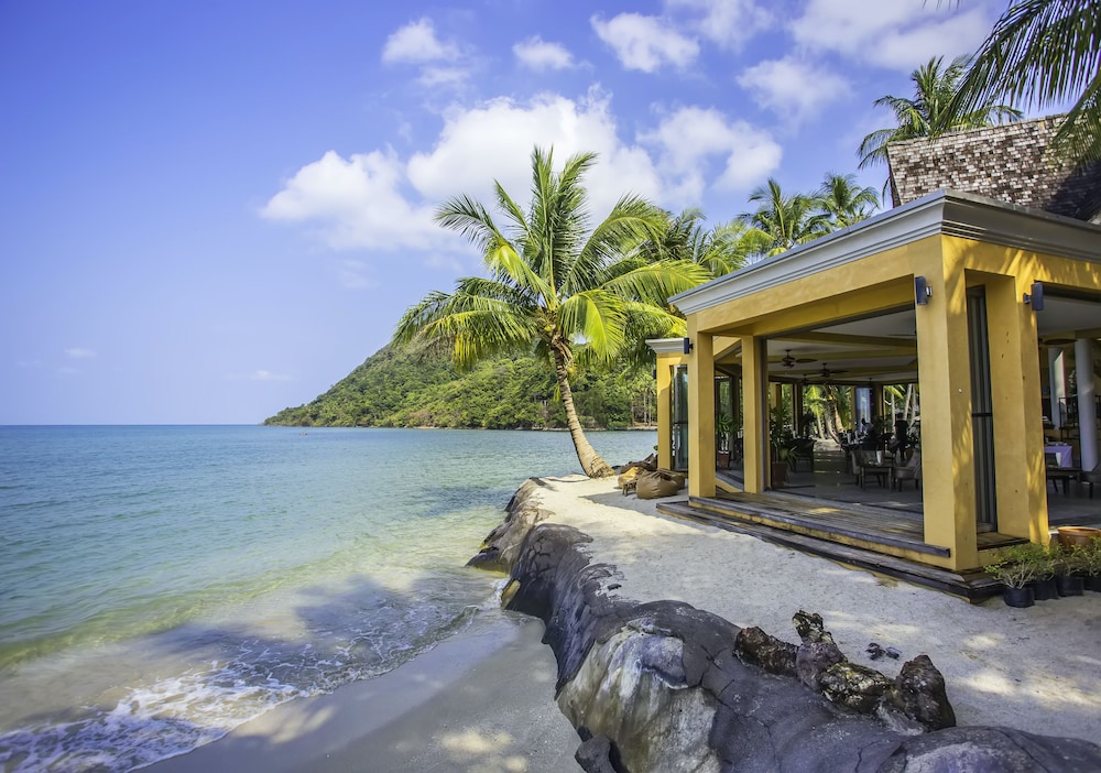 Peninsula Beach Resort 9/49