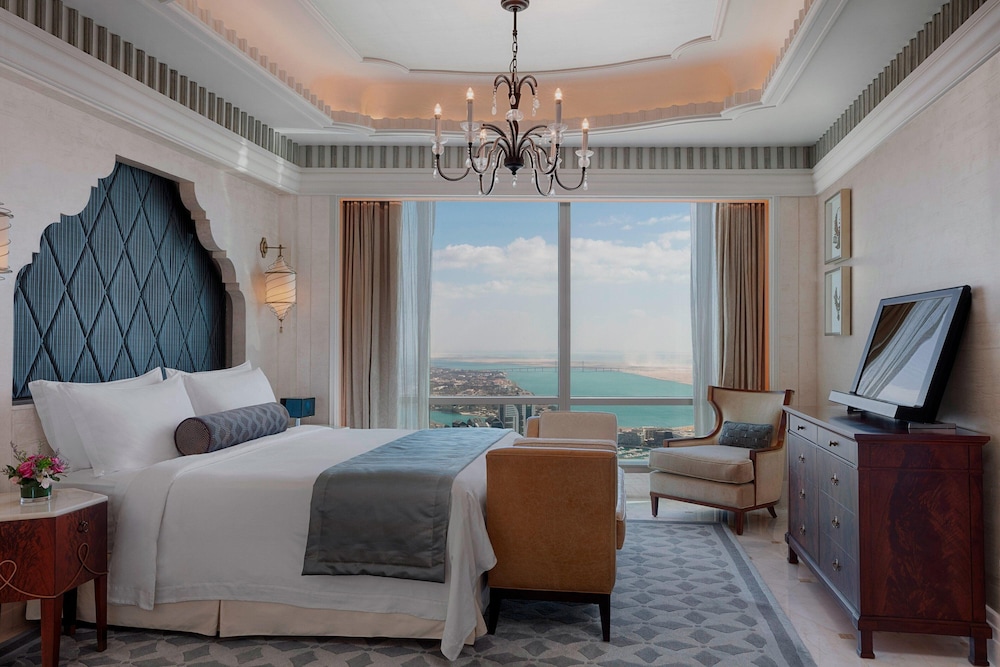 The St Regis Abu Dhabi 47/85