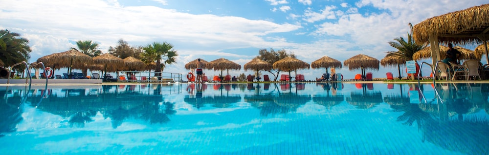 Plaza Beach Hotel 41/50