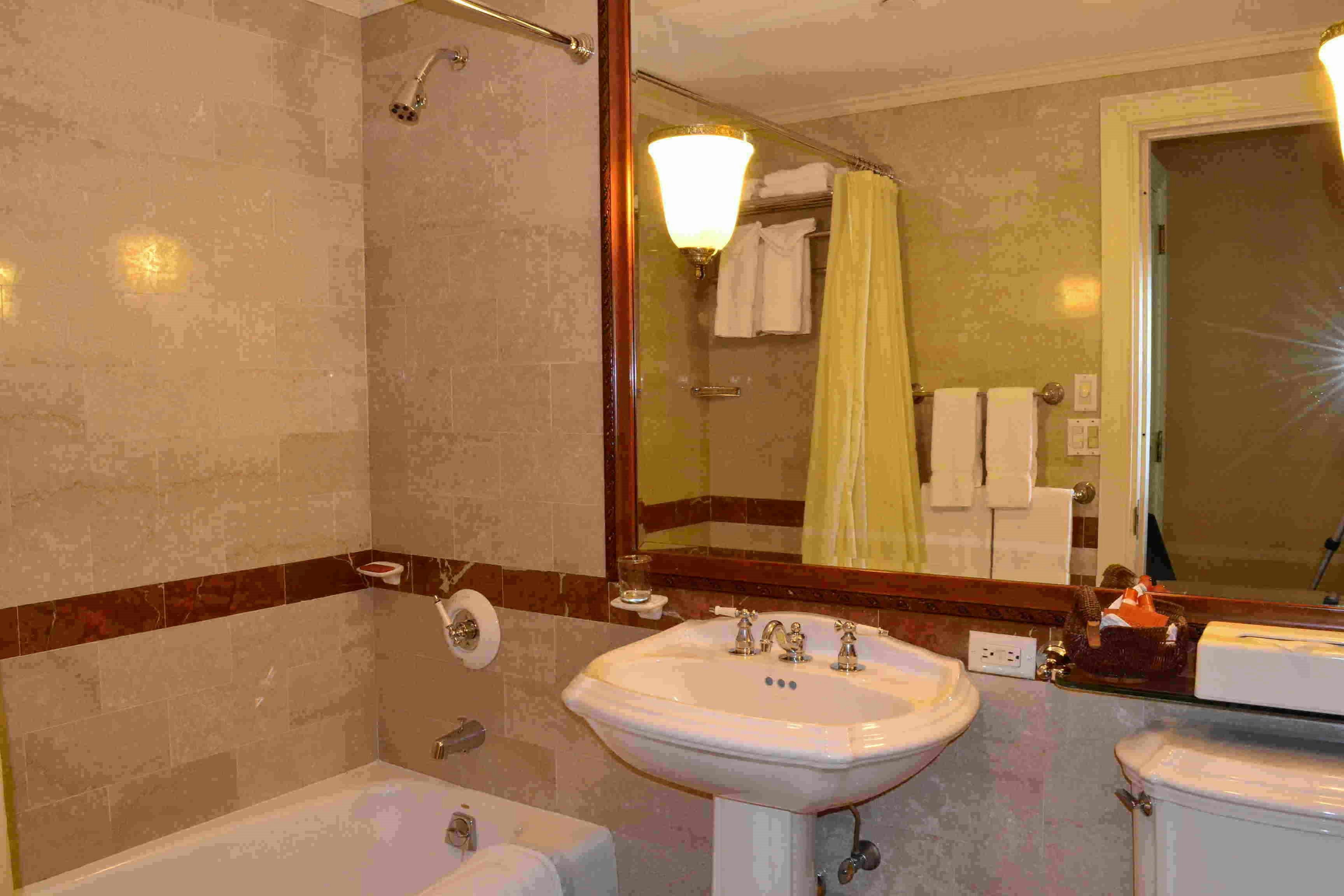 Wall Street Inn 41/46