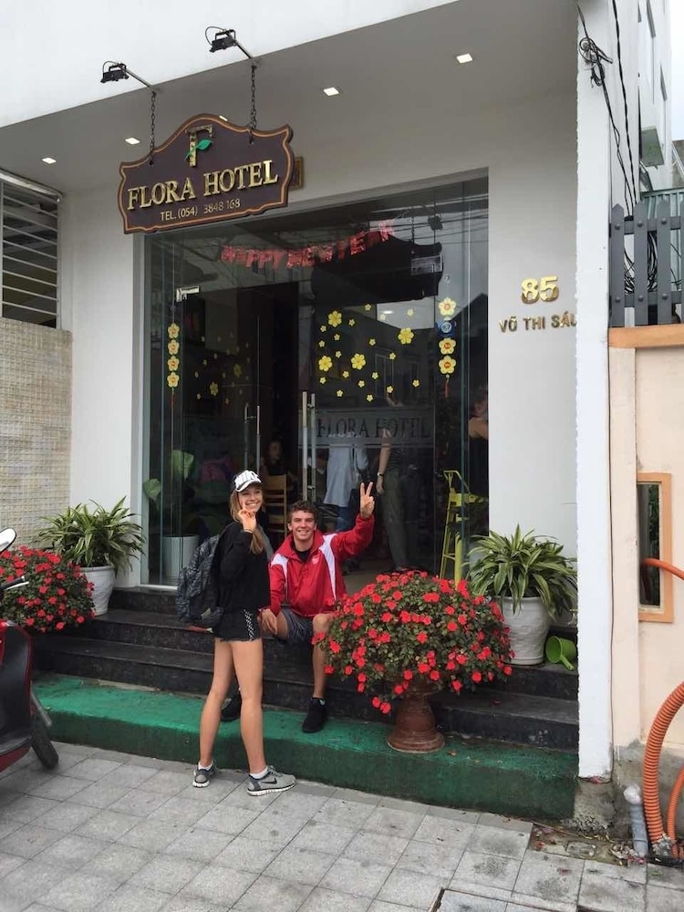 Flora Hotel Hue 17/75