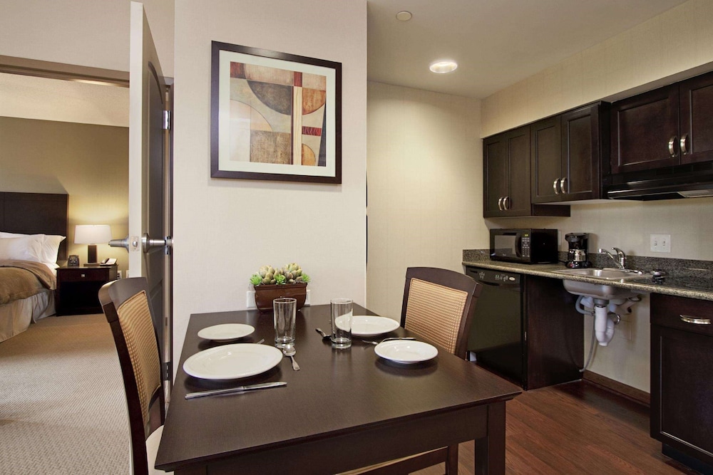 Homewood Suites by Hilton Pittsburgh Southpointe 53/72