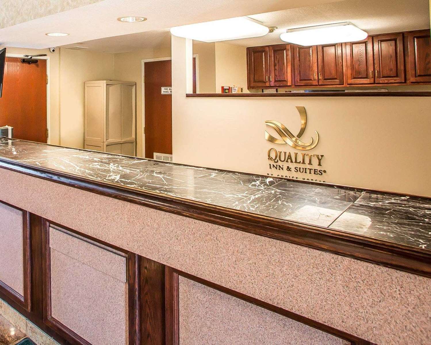 Quality Inn and Suites Middletown Franklin 4/15