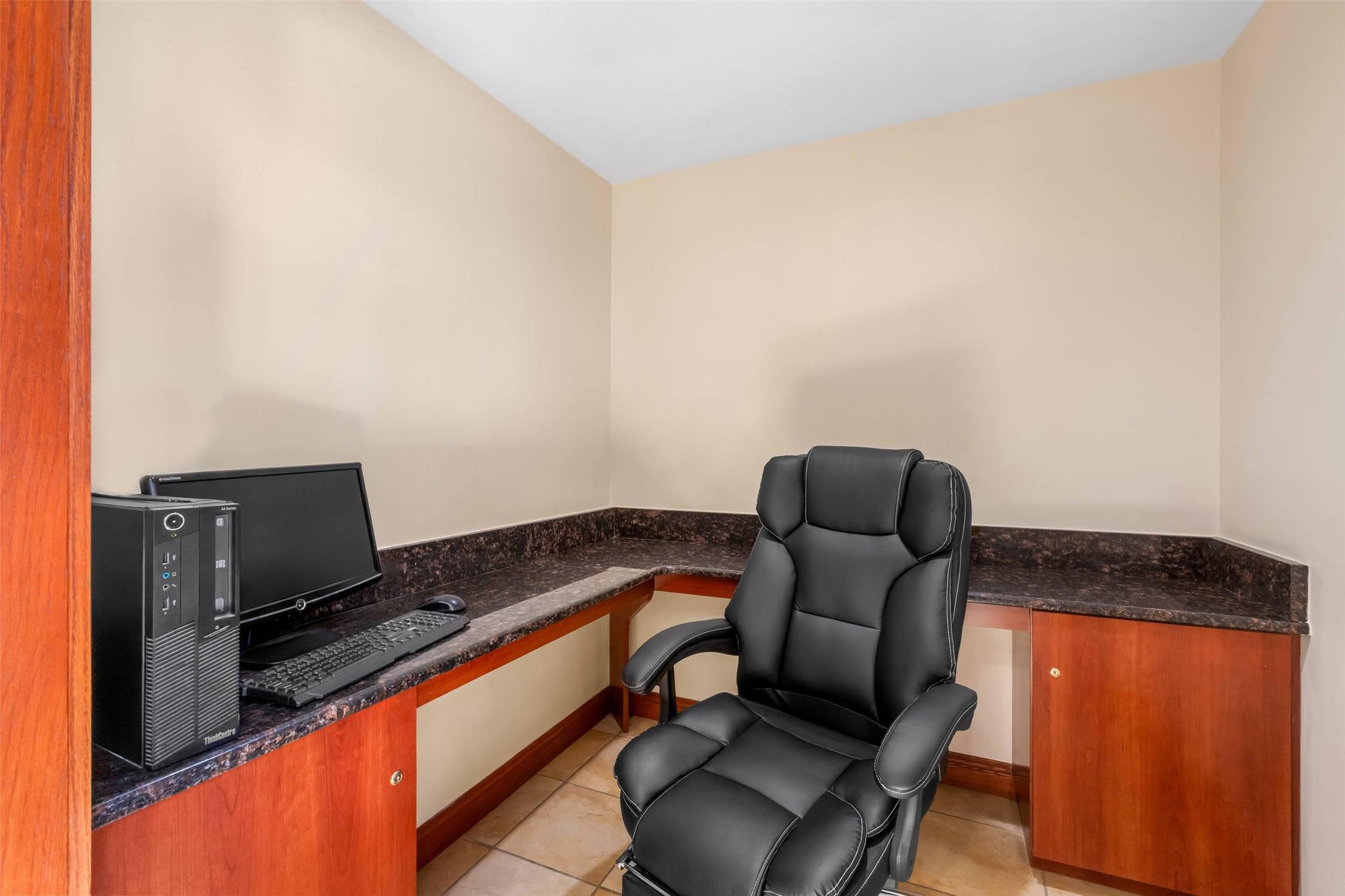 Econo Lodge Woodbridge 31/36