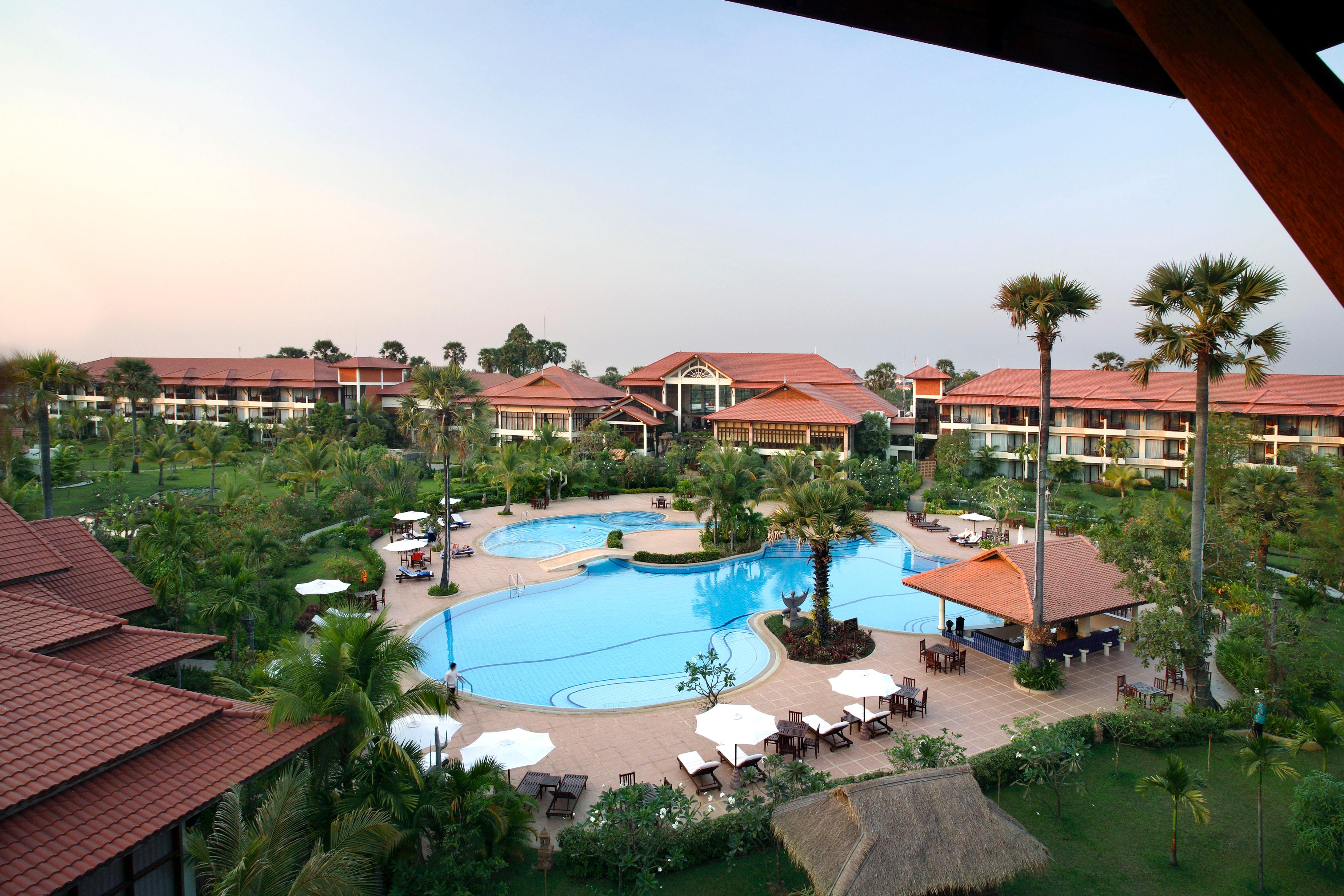 PALACE RESIDENCE & VILLA SIEM REAP 68/73