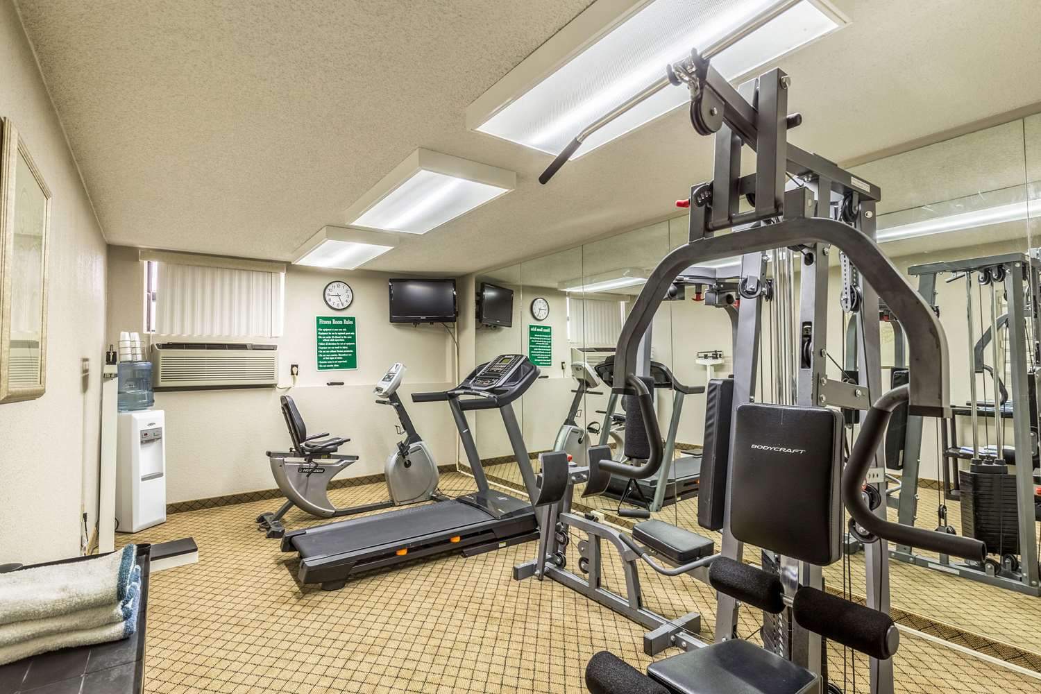 Quality Inn Rolla MO 25/49