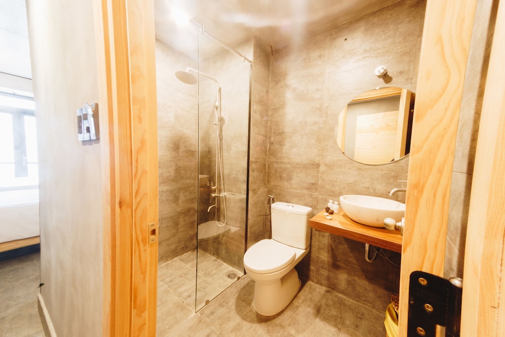 HT Garden Villa & Hotel 13/40