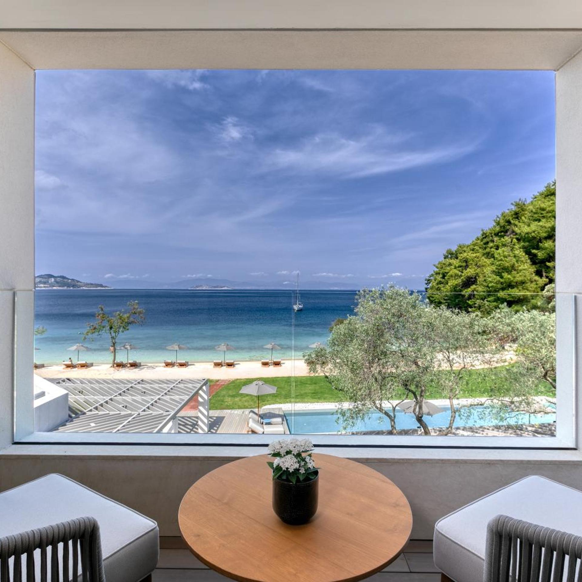 Vathi Cove Luxury Resort & Spa 47/60