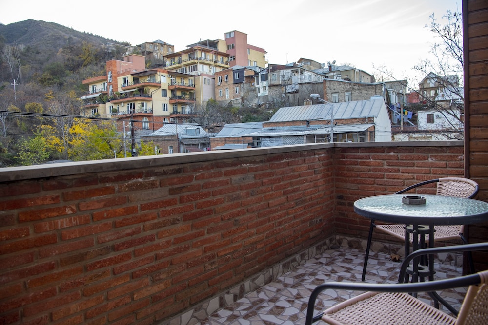 Sani Apart Hotel 25/27