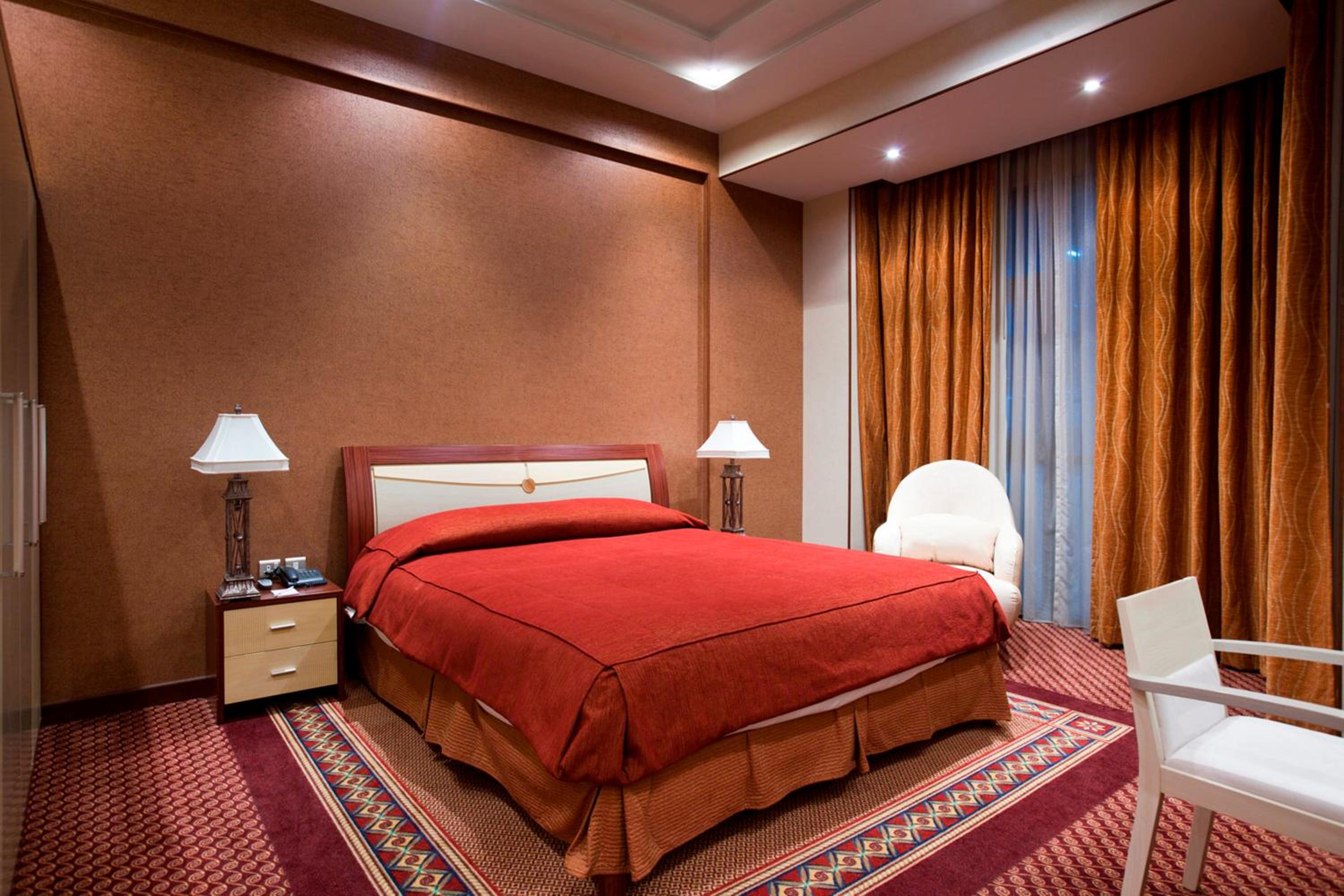 جناح بسريرين كينج بـ3 غرف نوم، City Center Hotel Manama 3/4