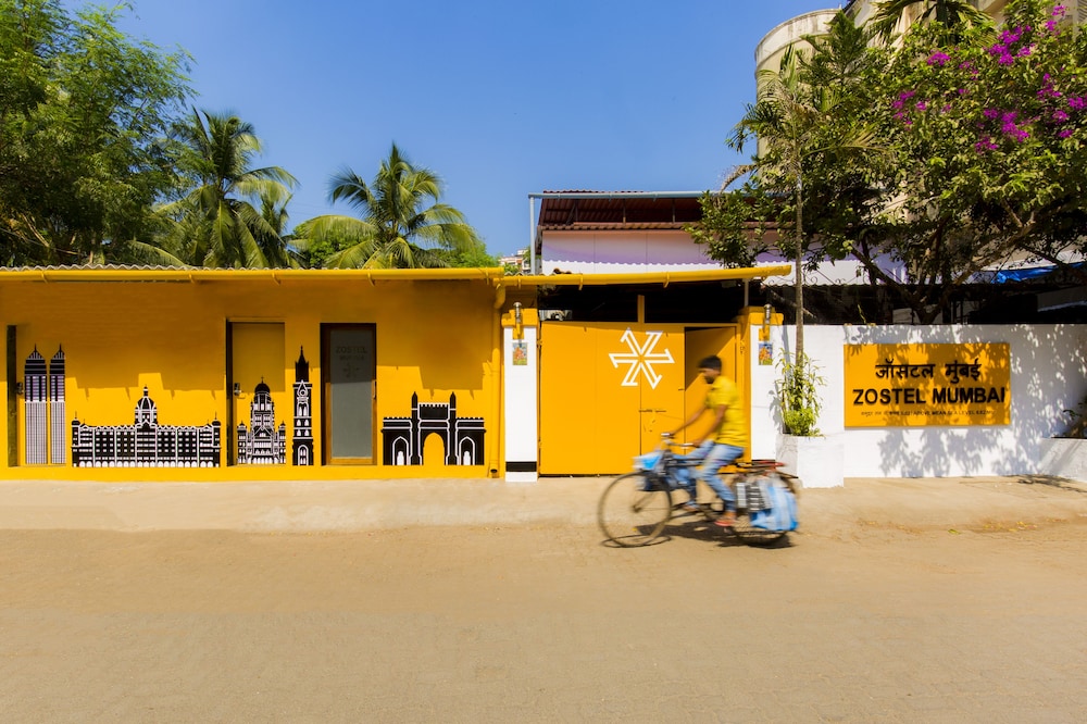 Zostel Mumbai 2/50
