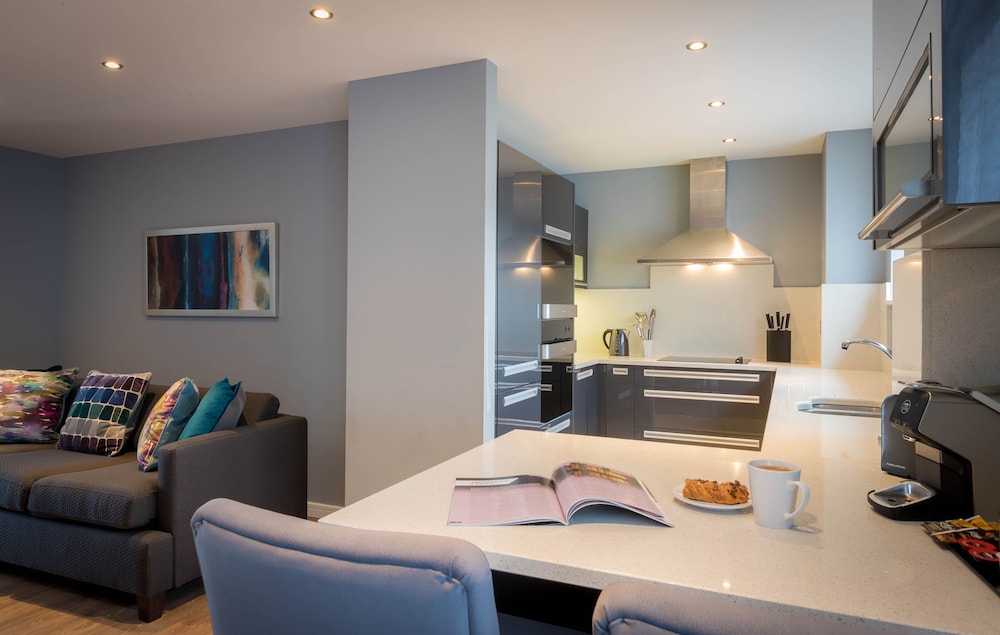 Talbot Suites at Stonebridge 24/30