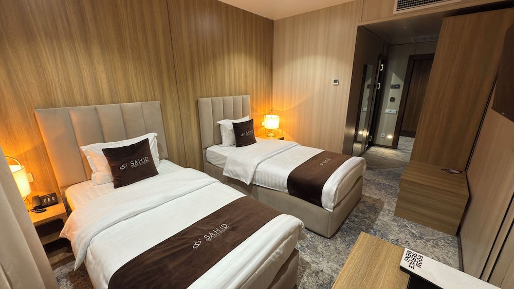 Sahid Zarafshon Hotel 12/50