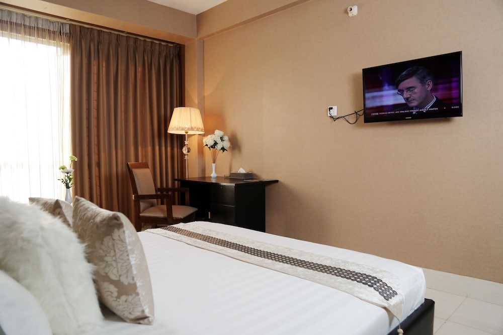 Civic Inn Uttara 13/47
