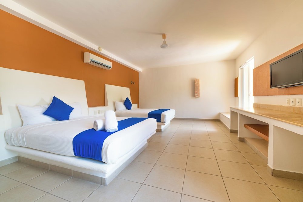 Hotel Ixzi Plus 15/63