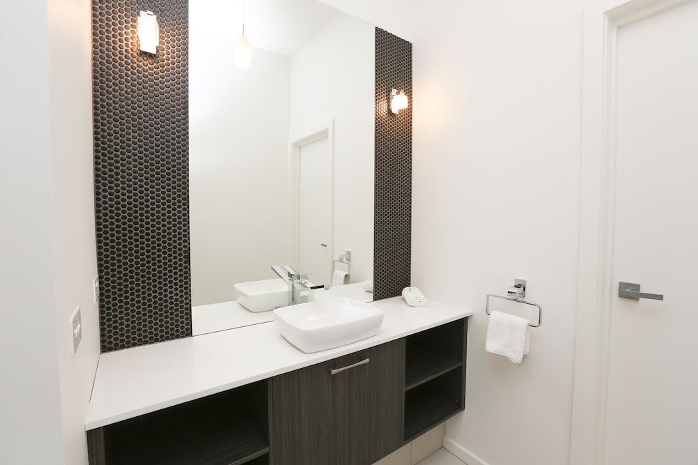 Indulge CBD Apartments 47/50