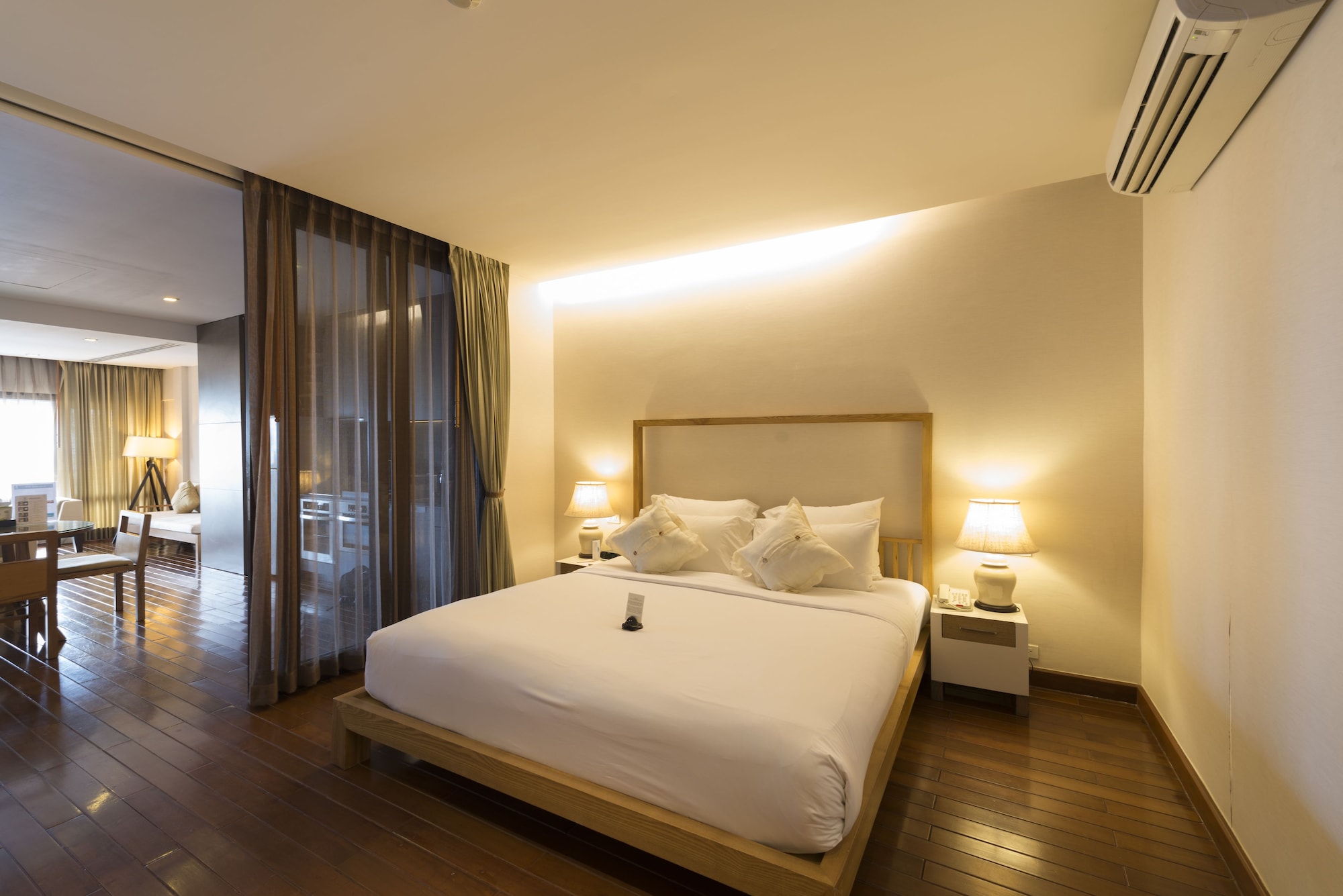 2 Bedroom Suite Seaview, The Sea Koh Samui Resort & Residences by Tolani 2/4