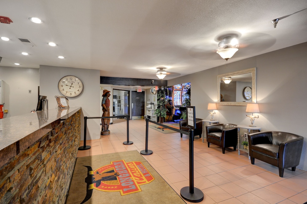 Longhorn Casino & Hotel 24/42