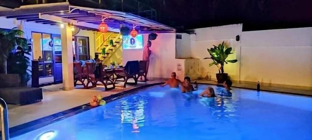Phuket Gay Home Stay - Caters To Men 21/44