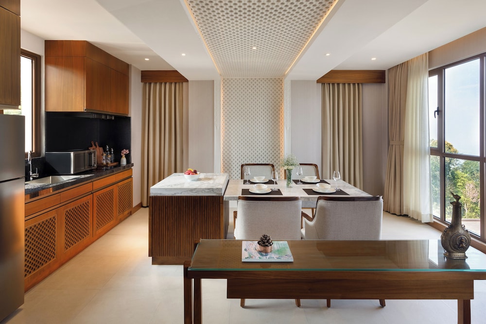 Dusit Thani Himalayan Resort 51/61