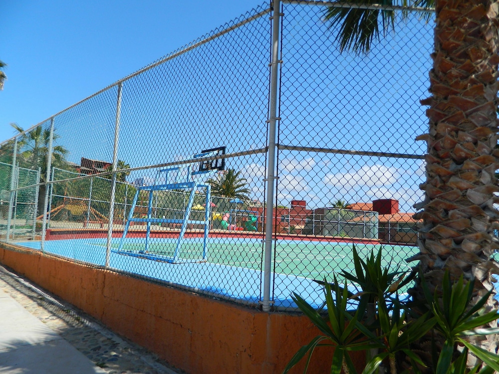 Puerto Nuevo Baja Hotel Villas 34/78