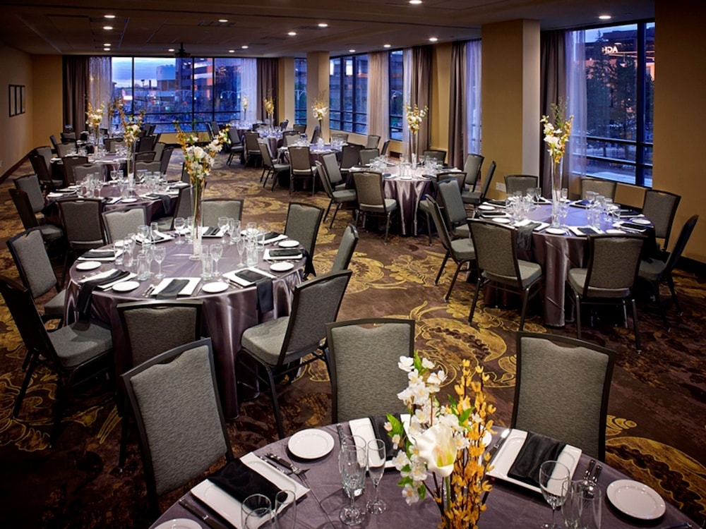 Homewood Suites By Hilton Hamilton Ontario Canada 36/50