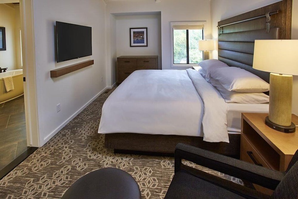 Grand Geneva Resort & Spa 19/42