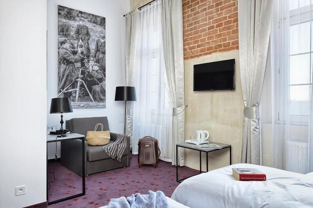 Koszary Arche Hotel 17/50